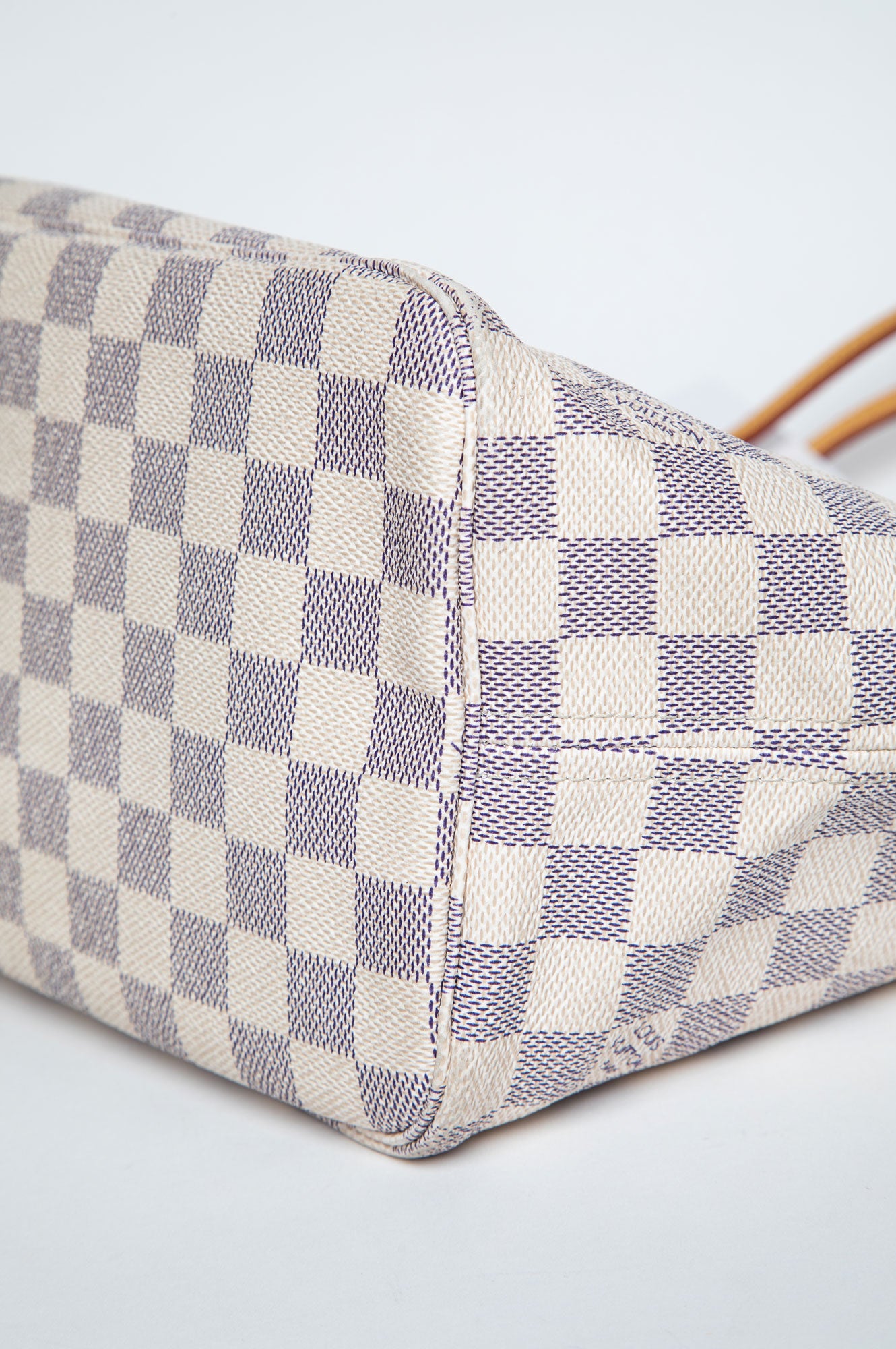Louis Vuitton Damier Azur Neverfull MM