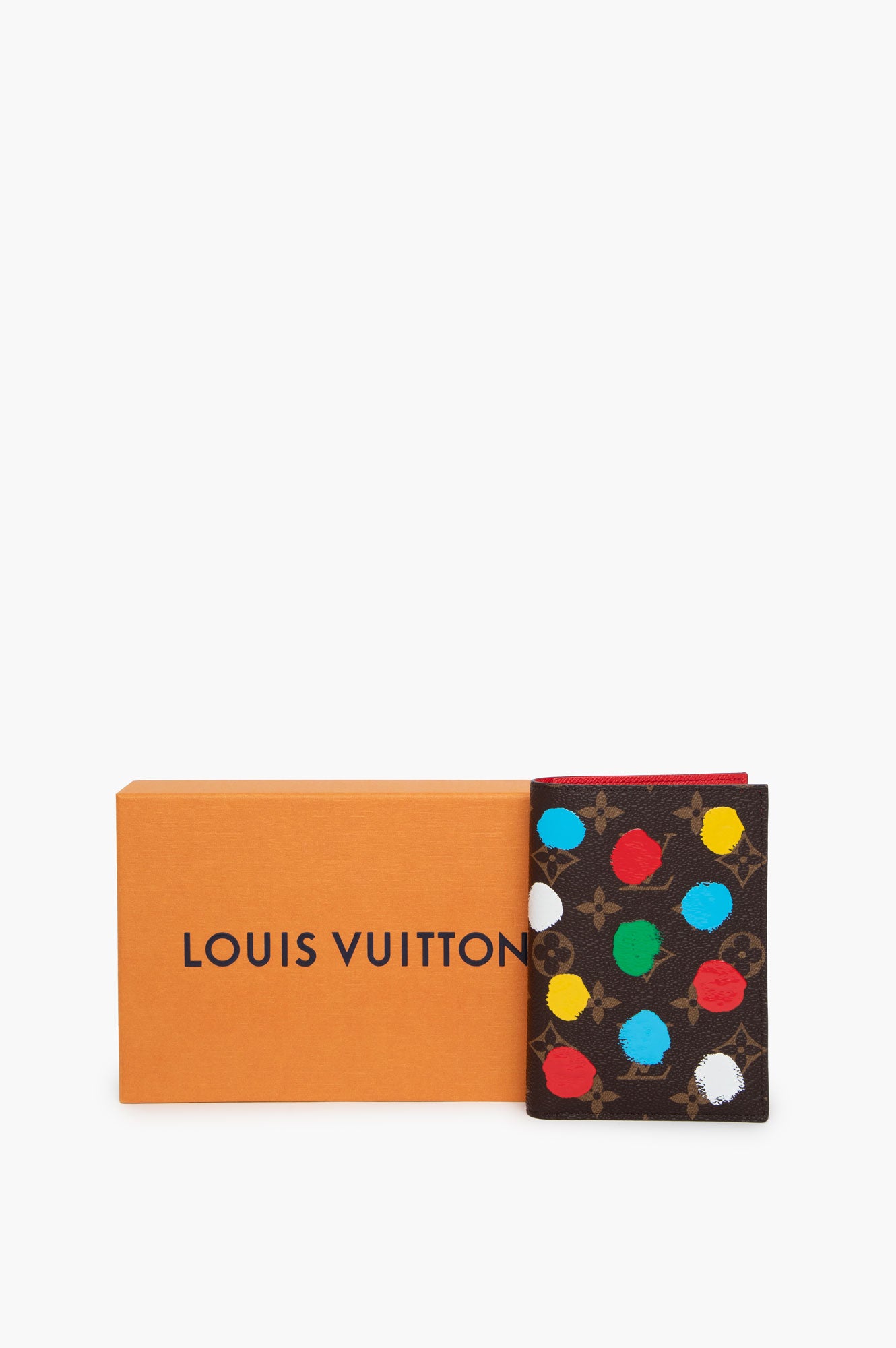 Louis Vuitton x Yayoi Kusama Monogram 2023 Passport Cover
