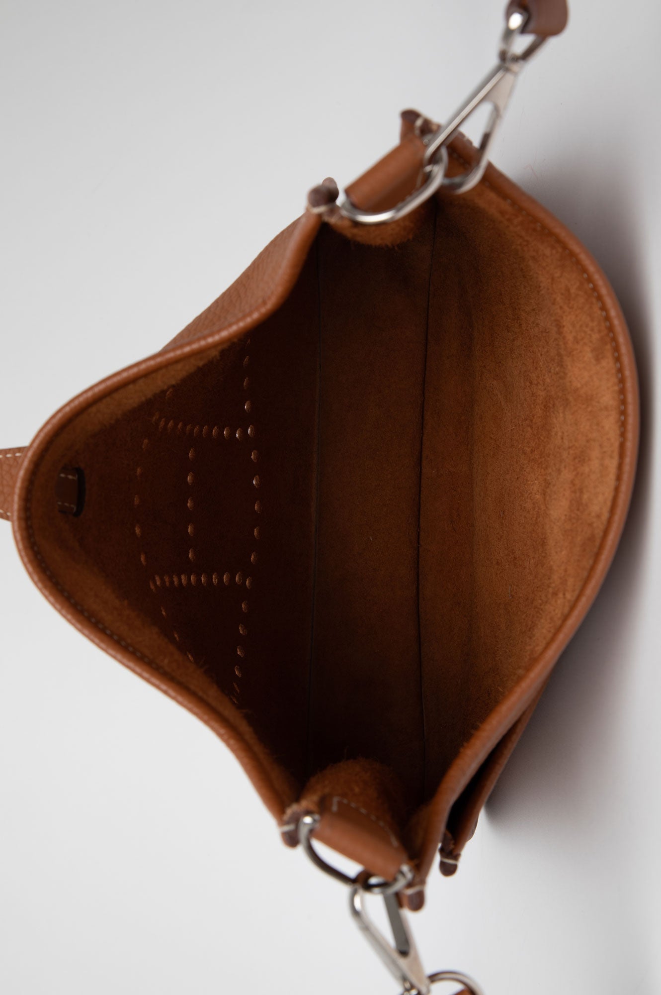 Hermes 2010 Gold Evelyne III 29 Crossbody Bag