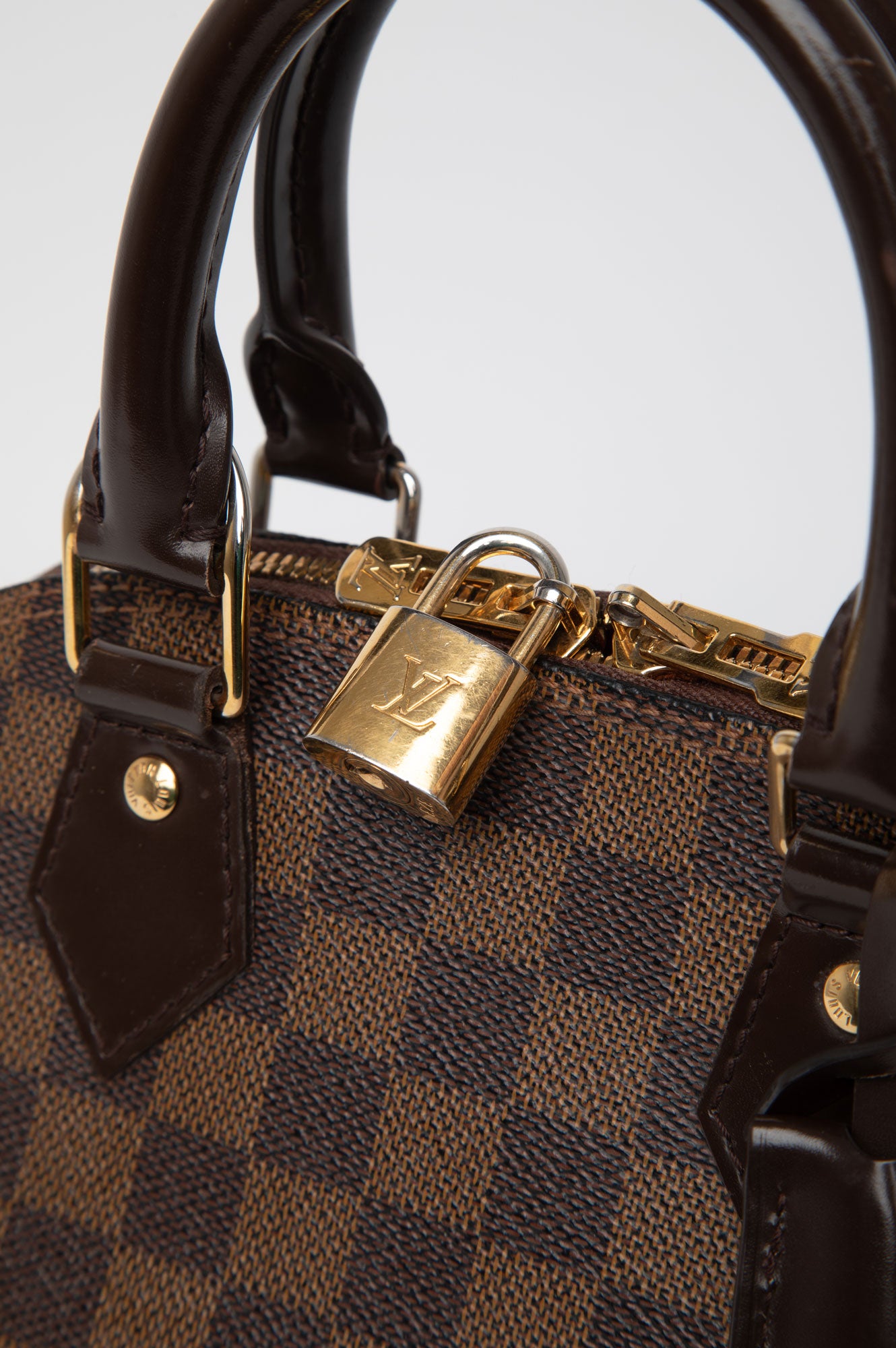 Louis Vuitton Damier Ebene Alma BB With Strap