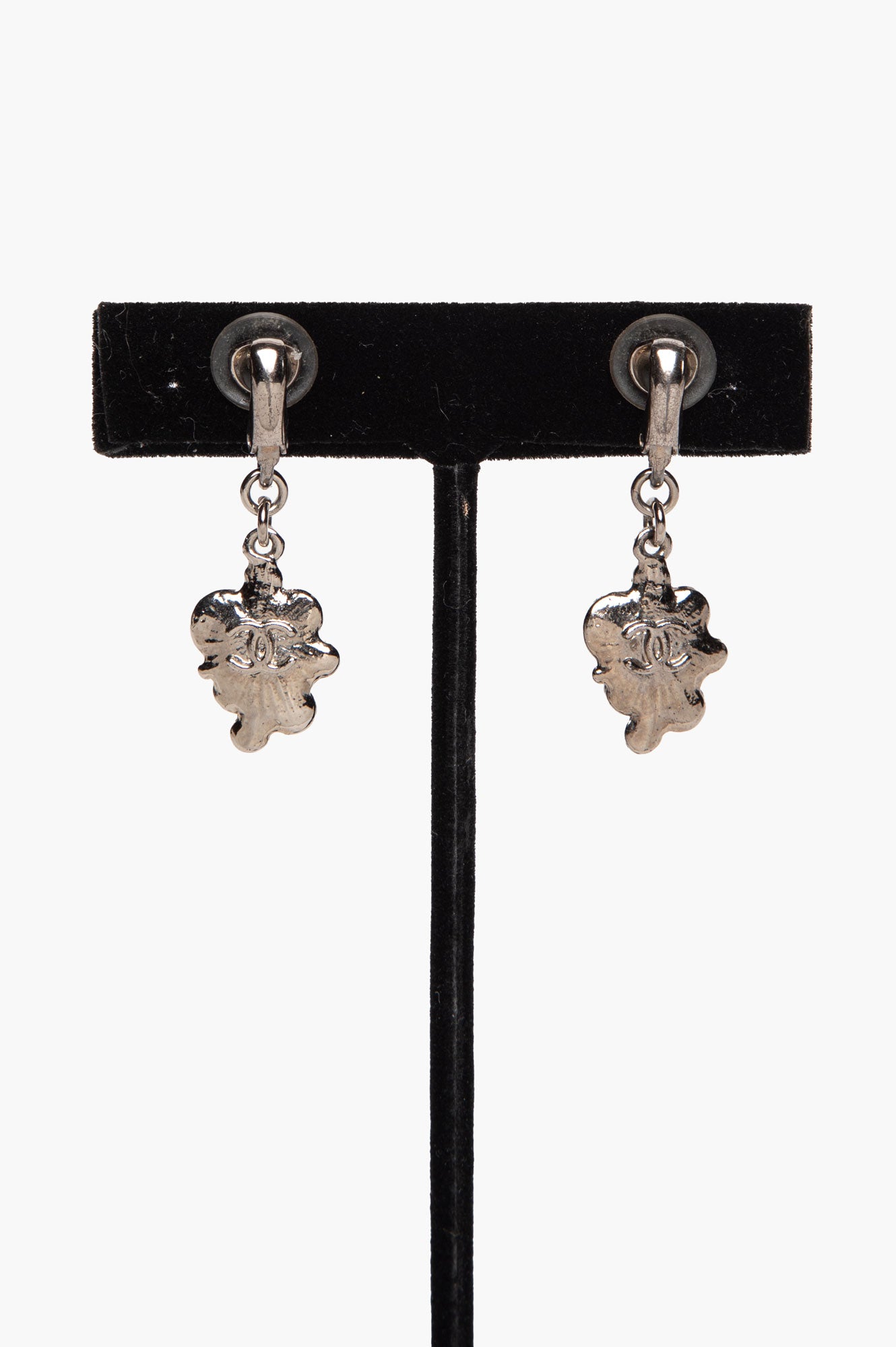 Chanel 05 A CC Logo Green Crystal Cluster Drop Clip-On Earrings