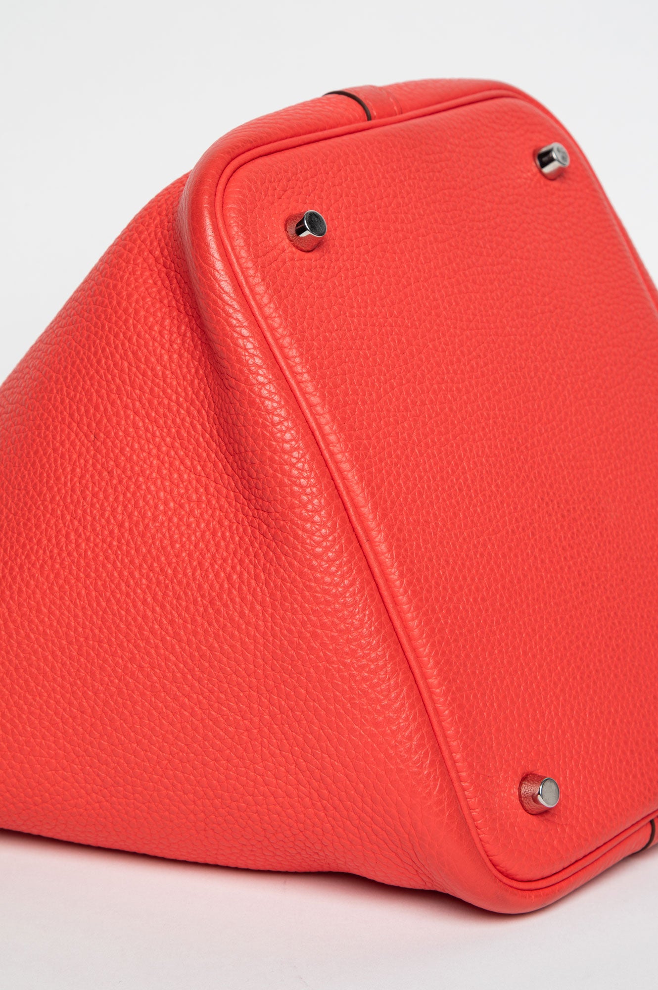 Hermès Rose Jaipur Clemence Picotin Lock 22