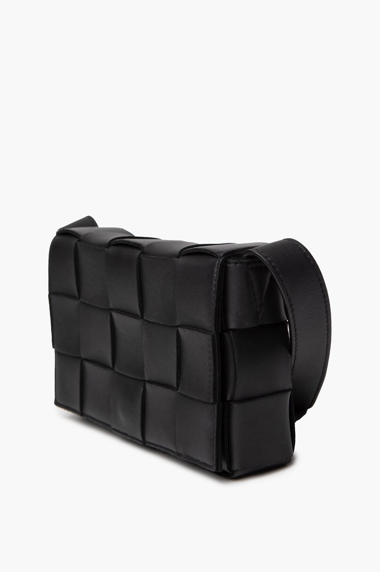 Bottega Veneta Black Inrecciato Lambskin Cassette Bag