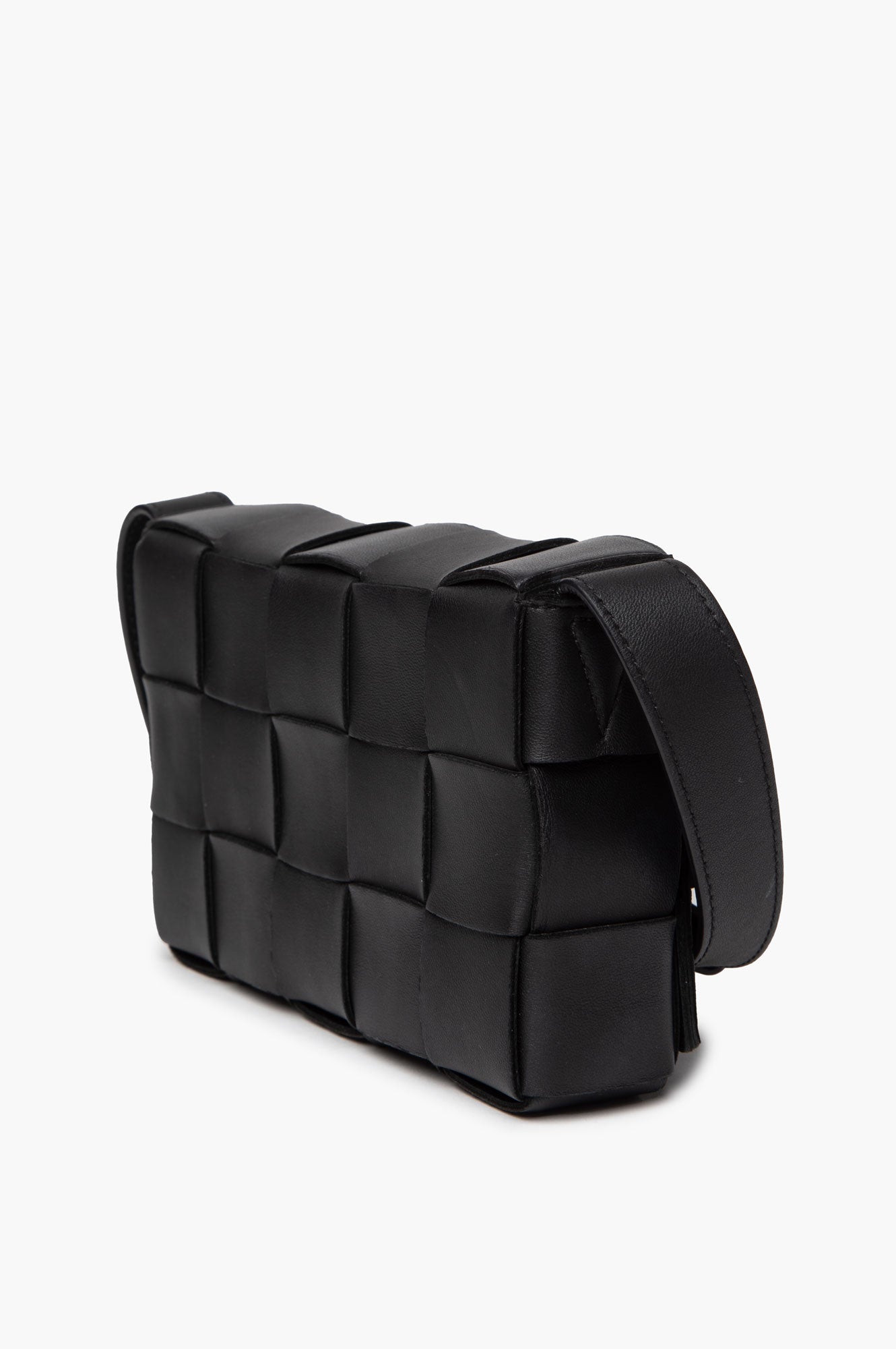 Bottega Veneta Black Inrecciato Lambskin Cassette Bag