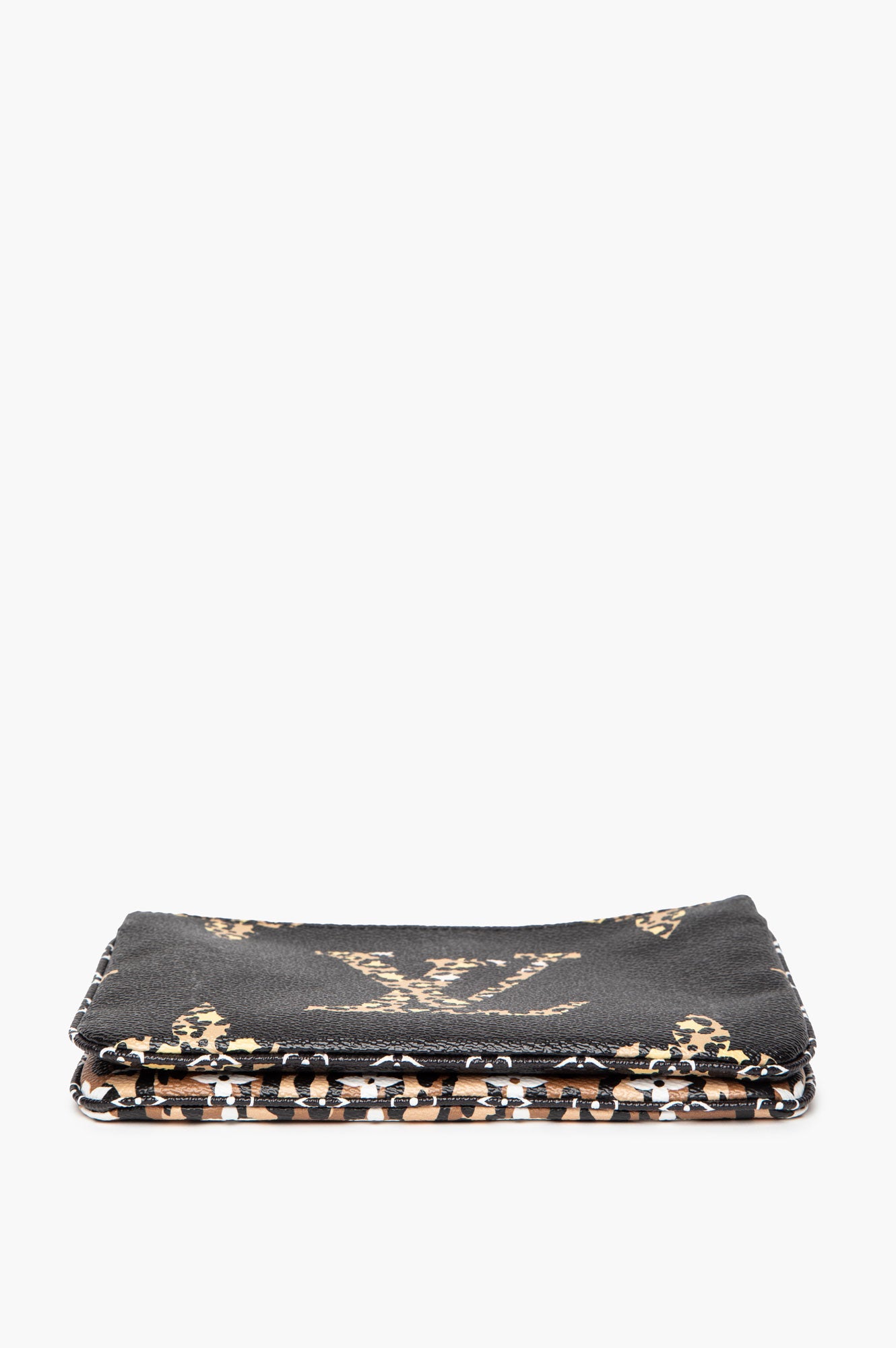 Louis Vuitton Monogram Giant Jungle Pochette Double Zip Bag