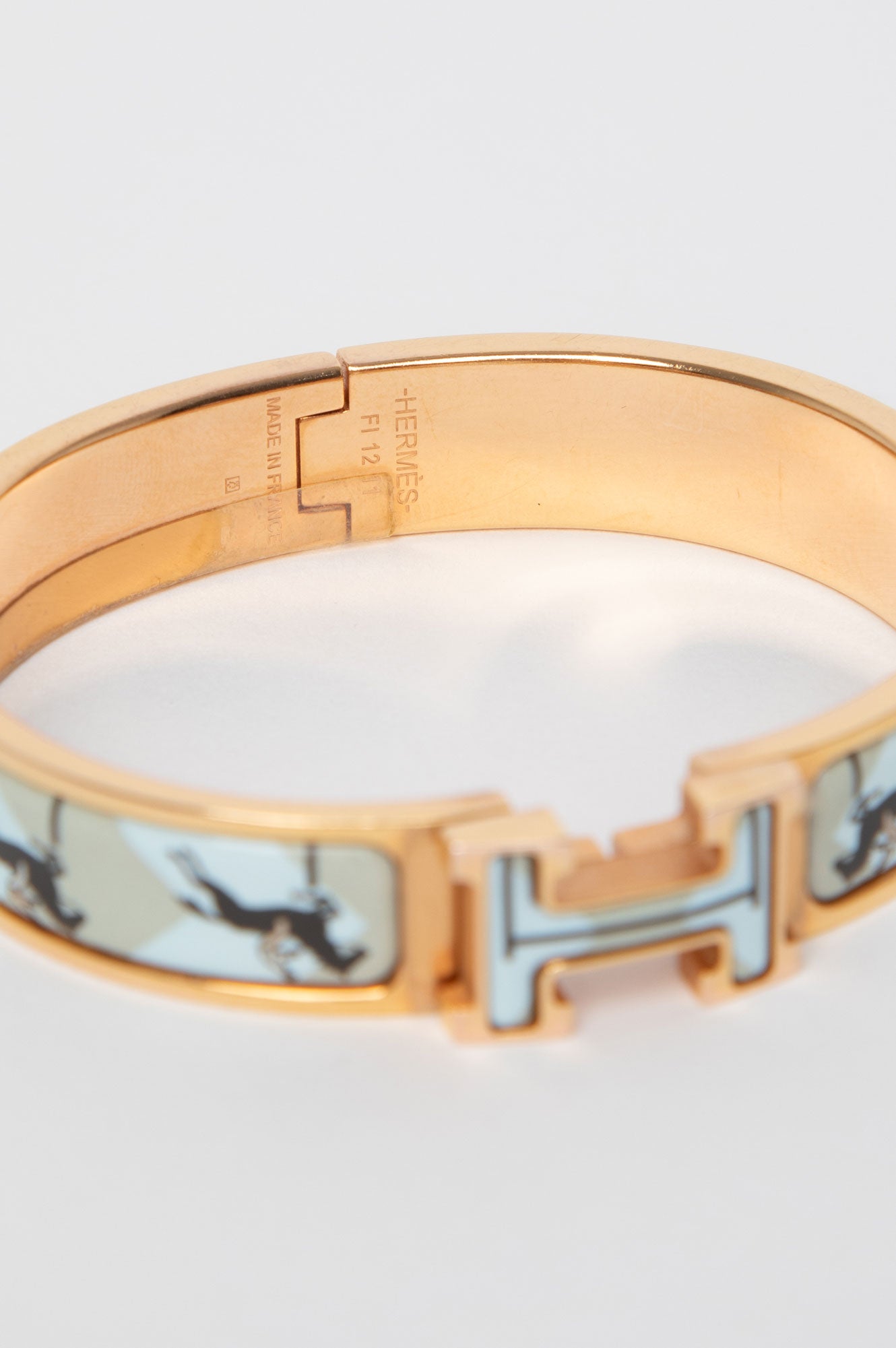 Hermes Gold Les Allures Clic Clac H Size PM