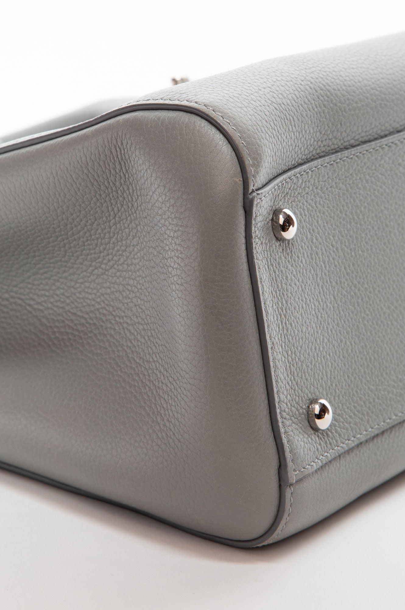 Chanel Grey Grained Calfskin Neo Executive Tote