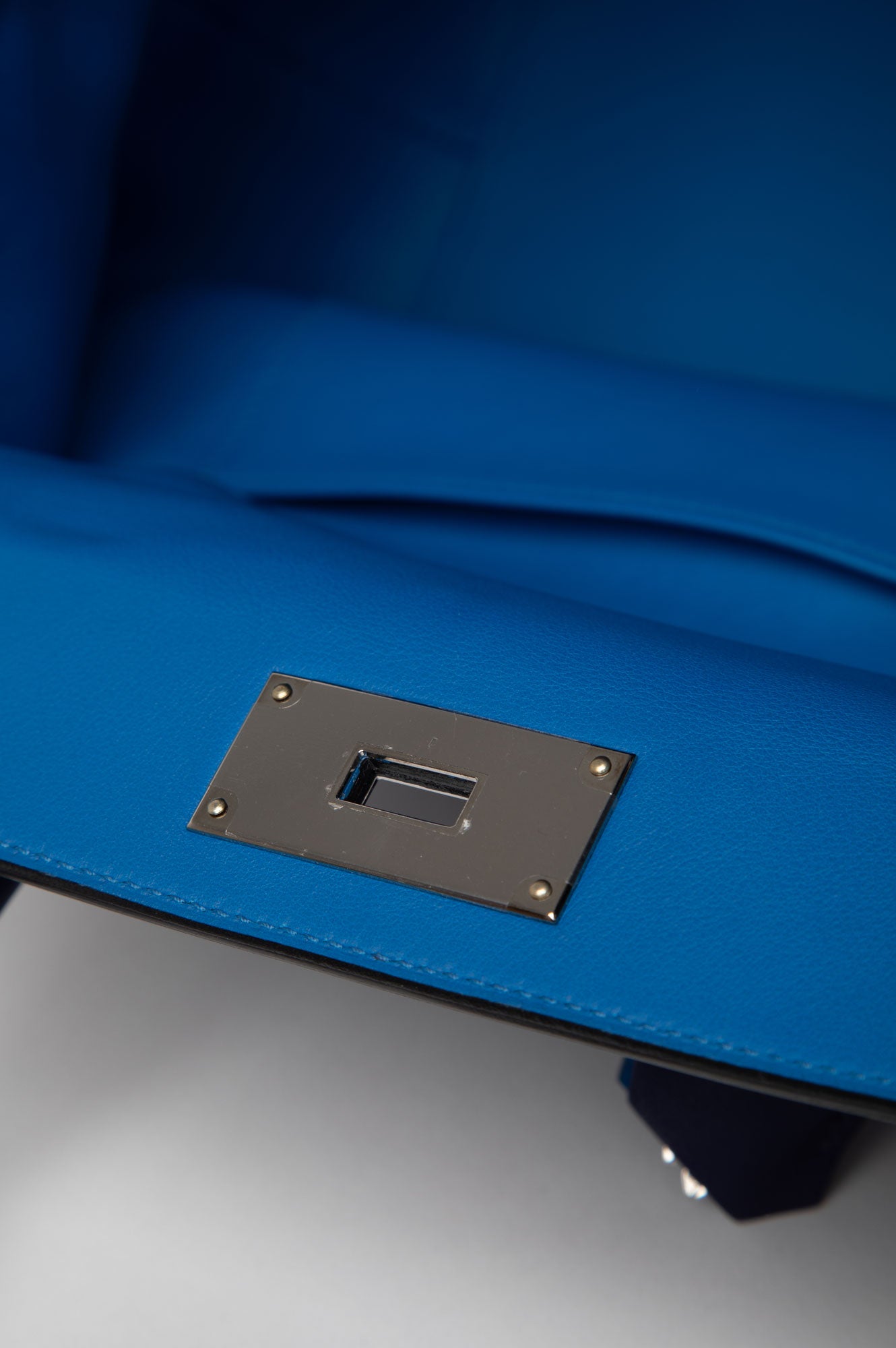 Hermes 2019 Blue Tool Box 26 Swift SHW Handbag