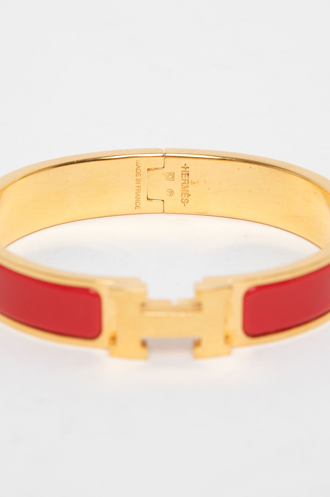 Hermes Clic H Bracelet Red Gold Size GM