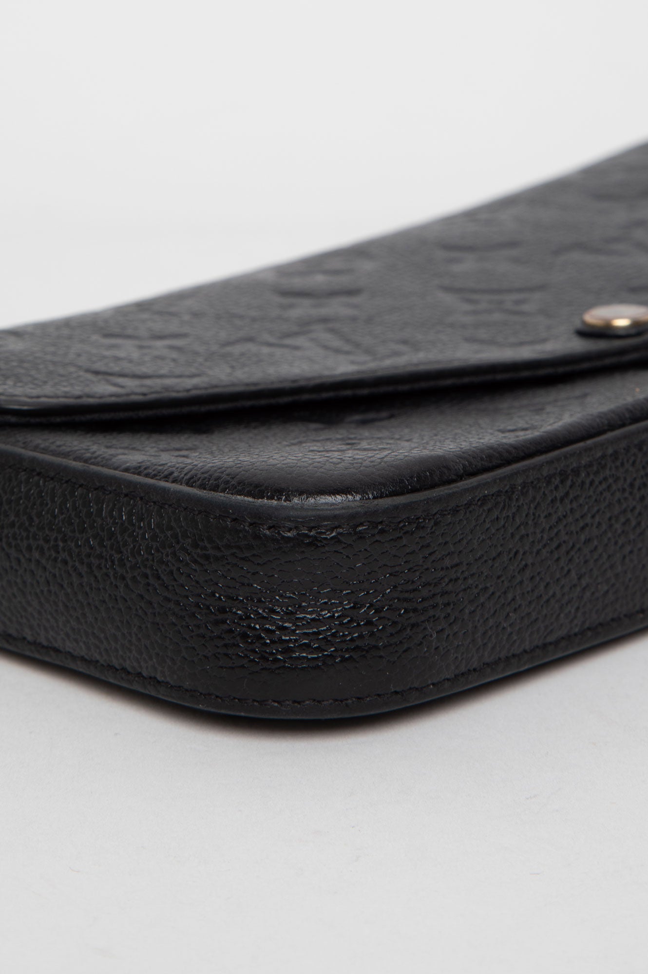 Louis Vuitton Monogram Black Leather Felicie Pochette