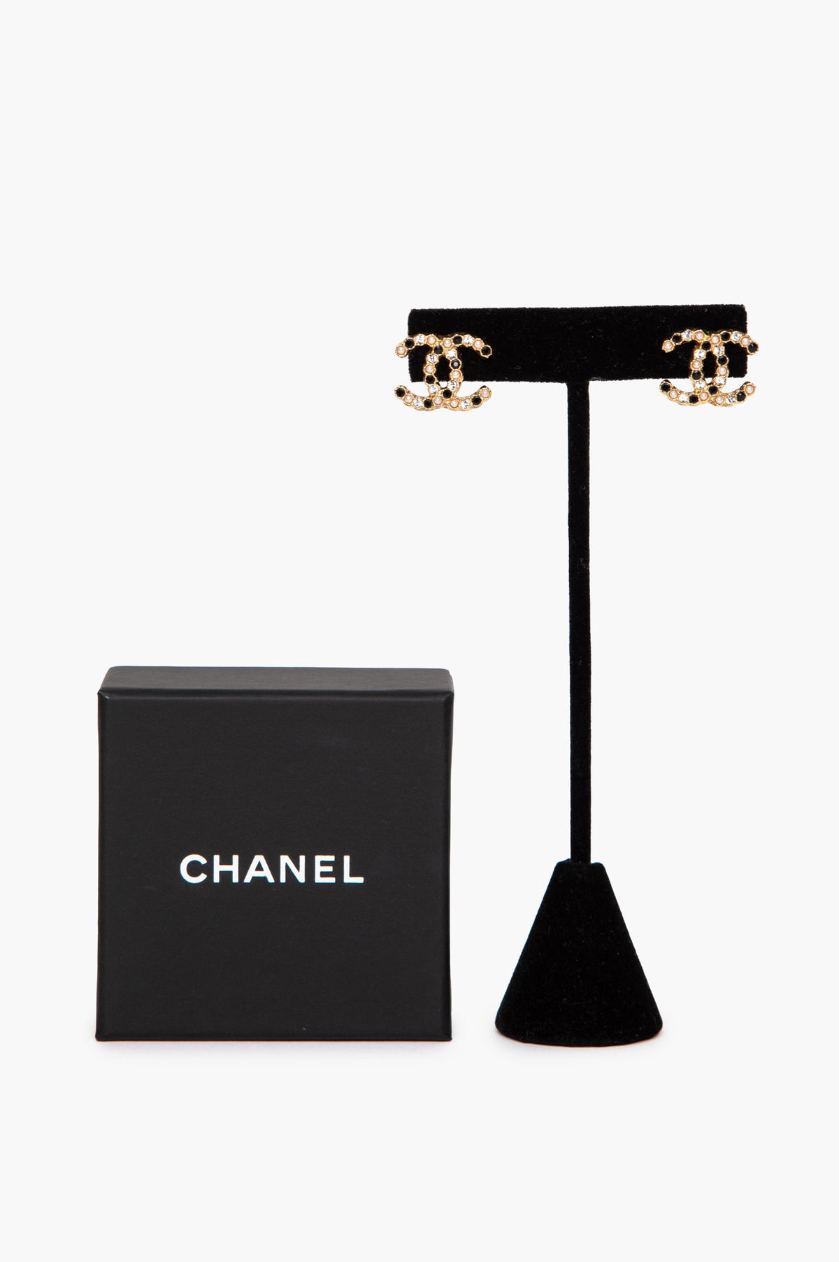 Chanel Fall 2020 Act 2 Gold Tone Crystal Pearl CC Stud Earrings