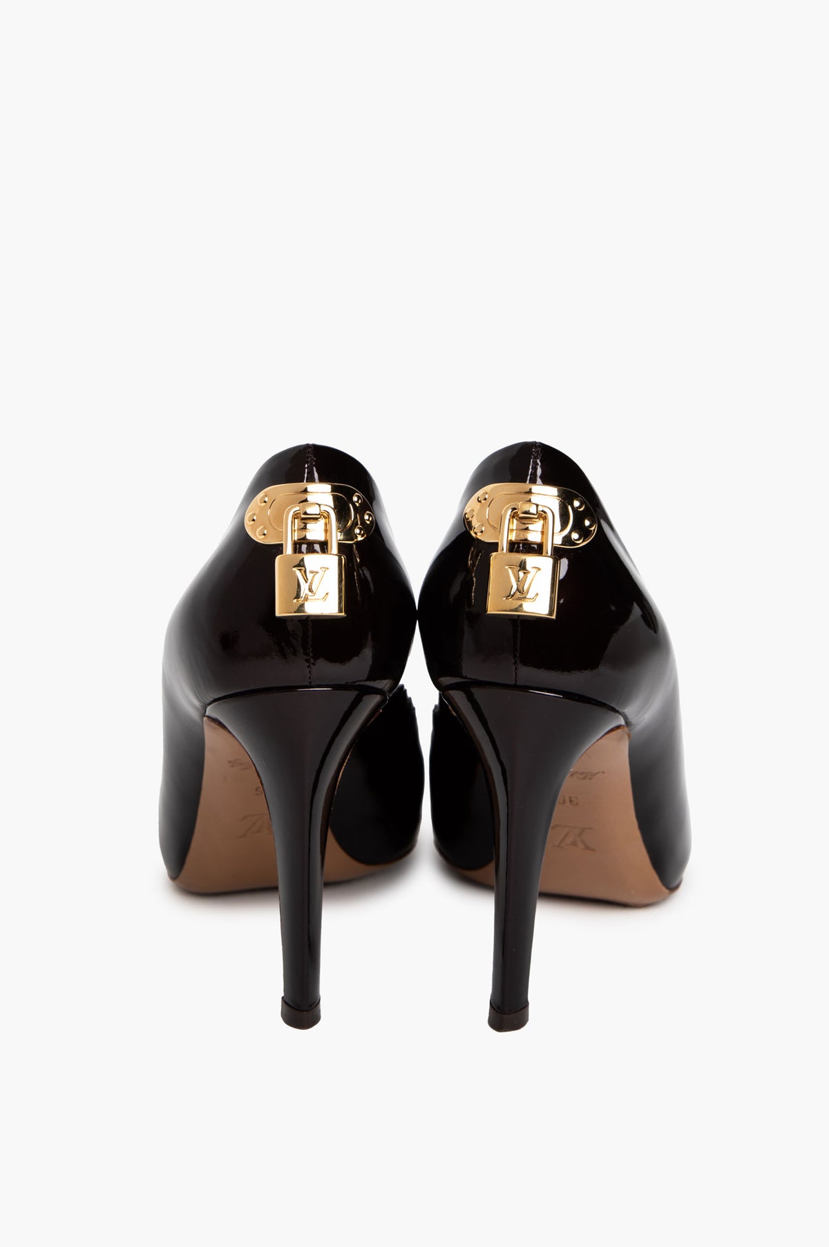Louis Vuitton Amarante Vernis Lock Me Pumps Size 36