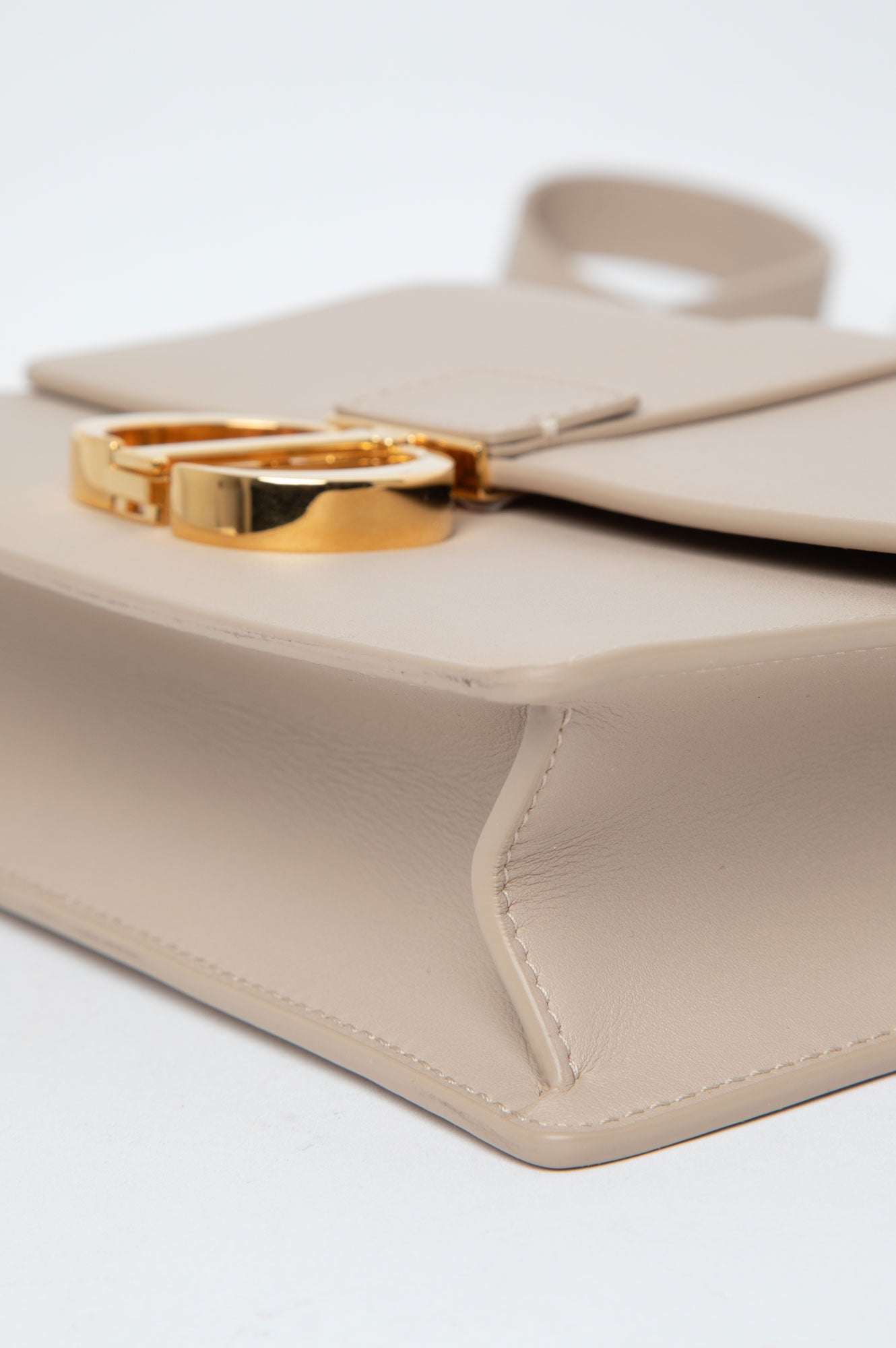 Christian Dior Beige 30 Montaigne Bag