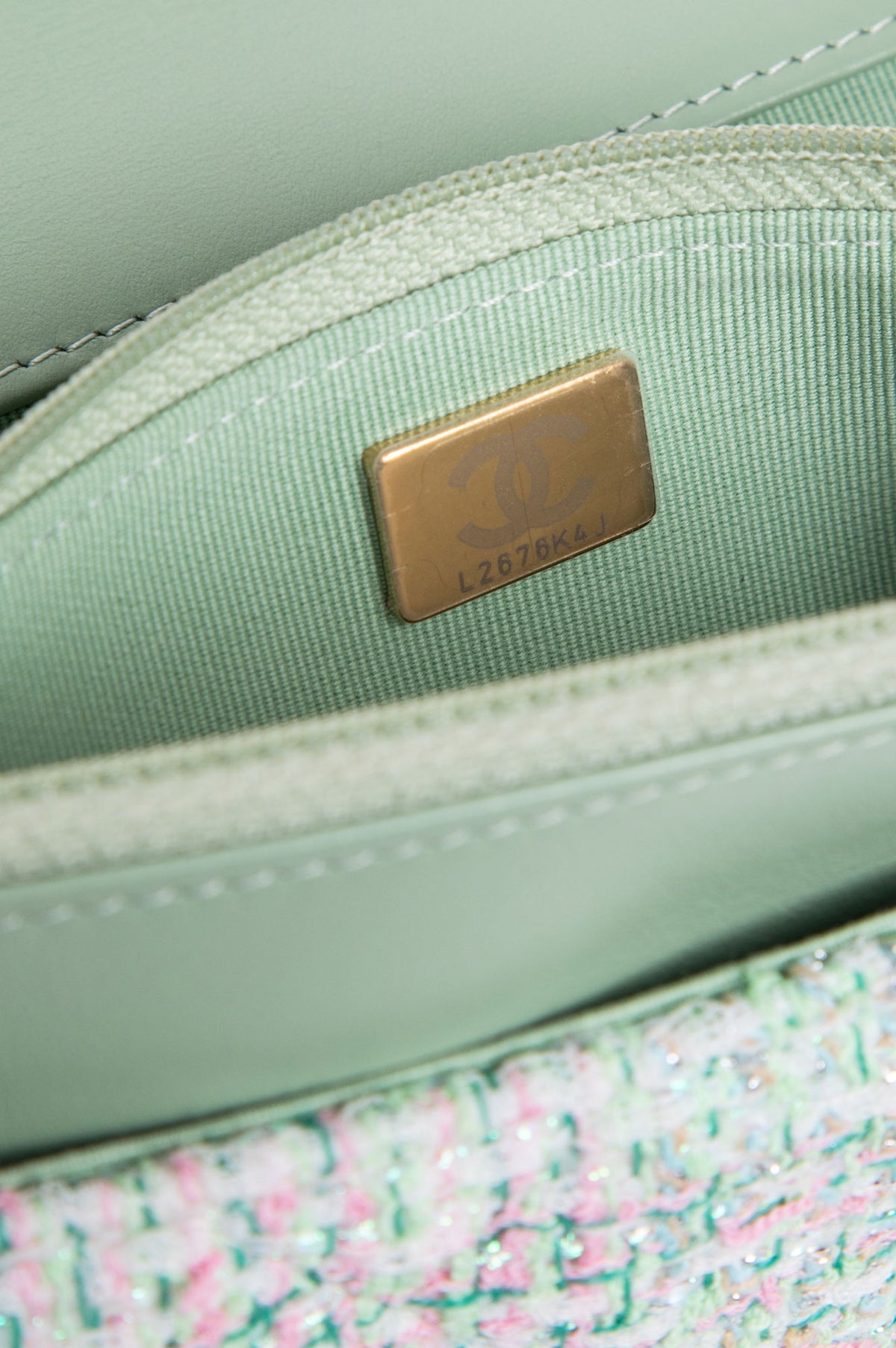 Chanel Cruise 2024 Green Iridescent Tweed 19 WOC