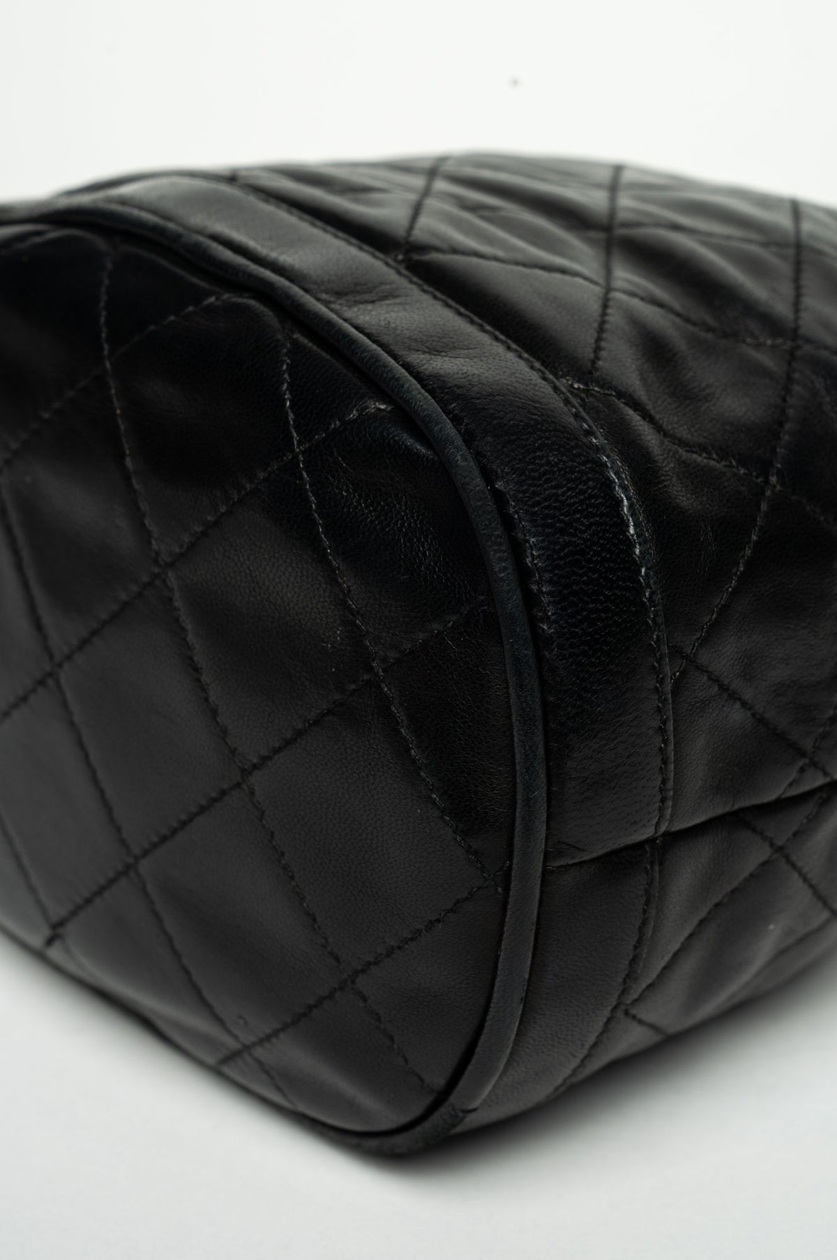 Chanel Vintage 1989 Black Lambskin Quilted Tassel Bucket Bag