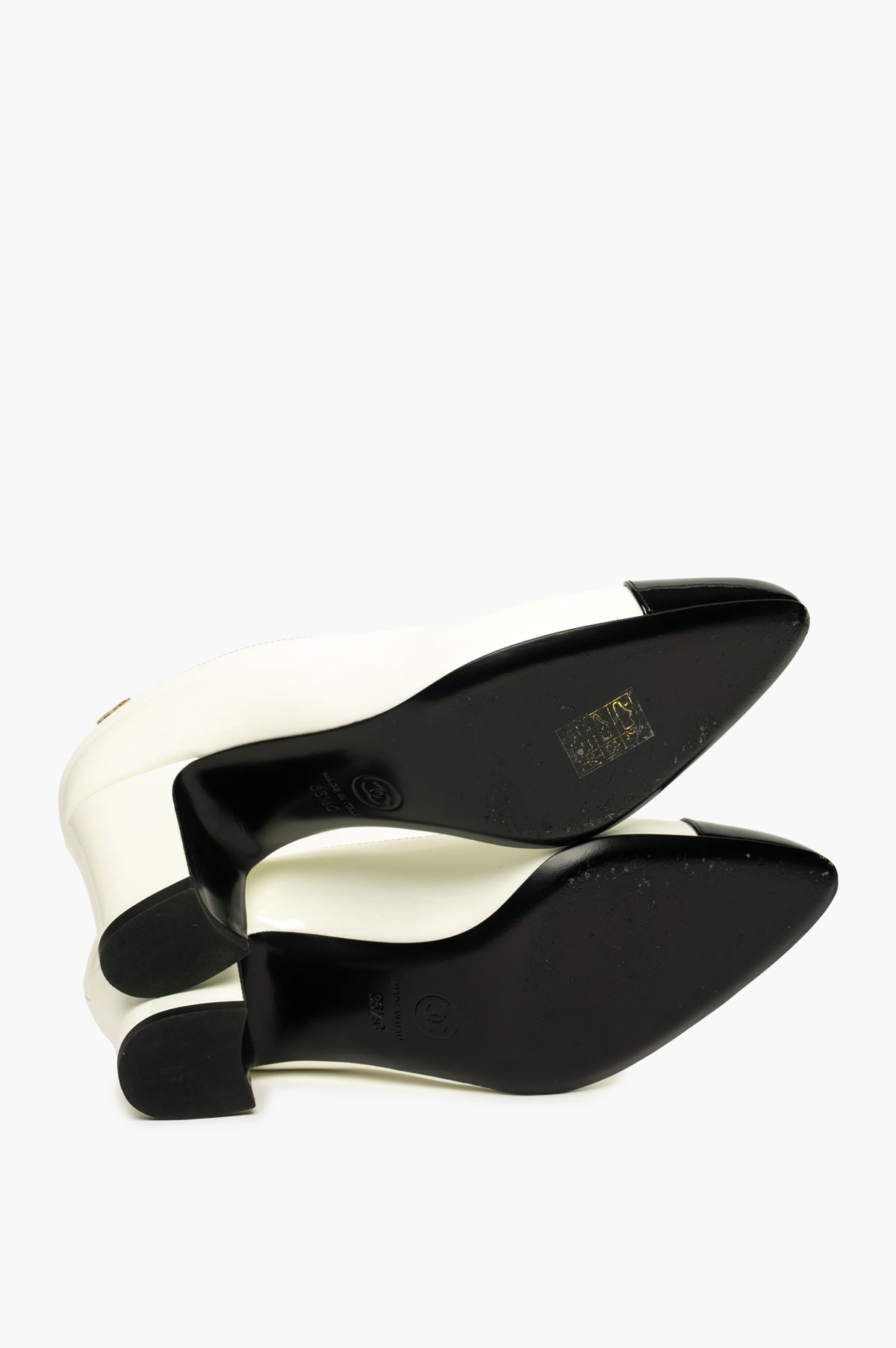 Chanel White Patent Black Cap-Toe Classic Pumps Size 36.5