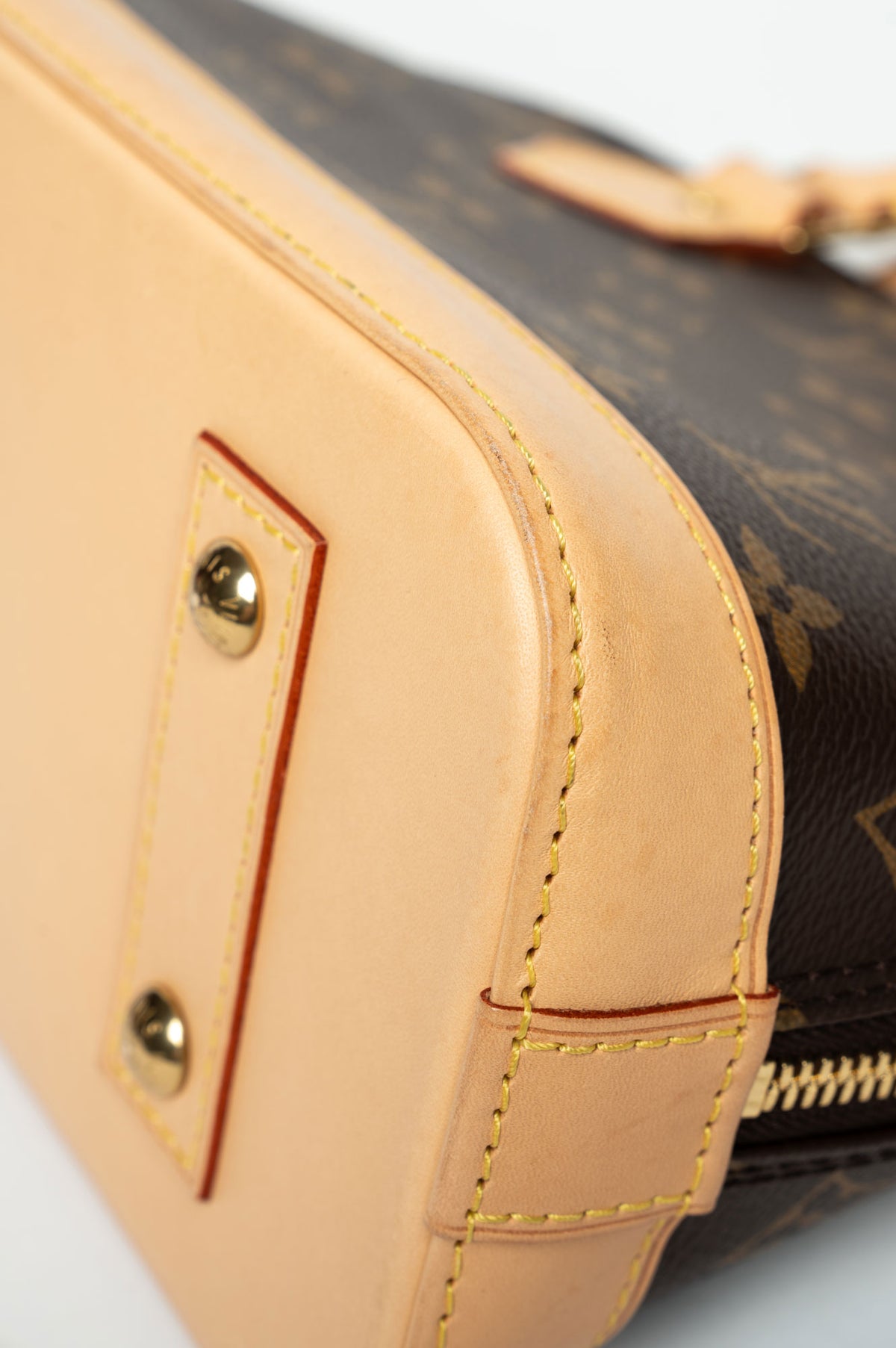Louis Vuitton Monogram Alma BB