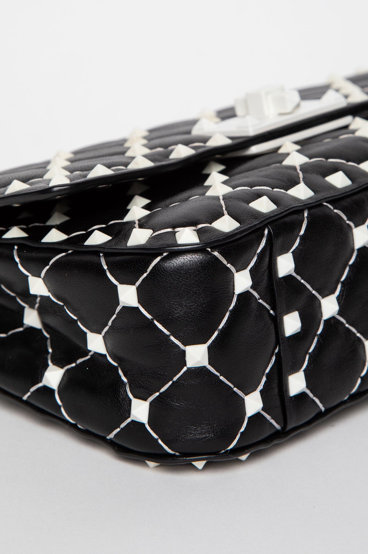 Valentino Black/White Rockstud Chain Bag