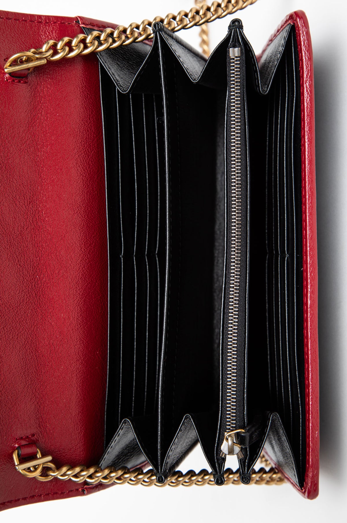 Gucci Matelessé Torchon GG Marmont Chain Wallet