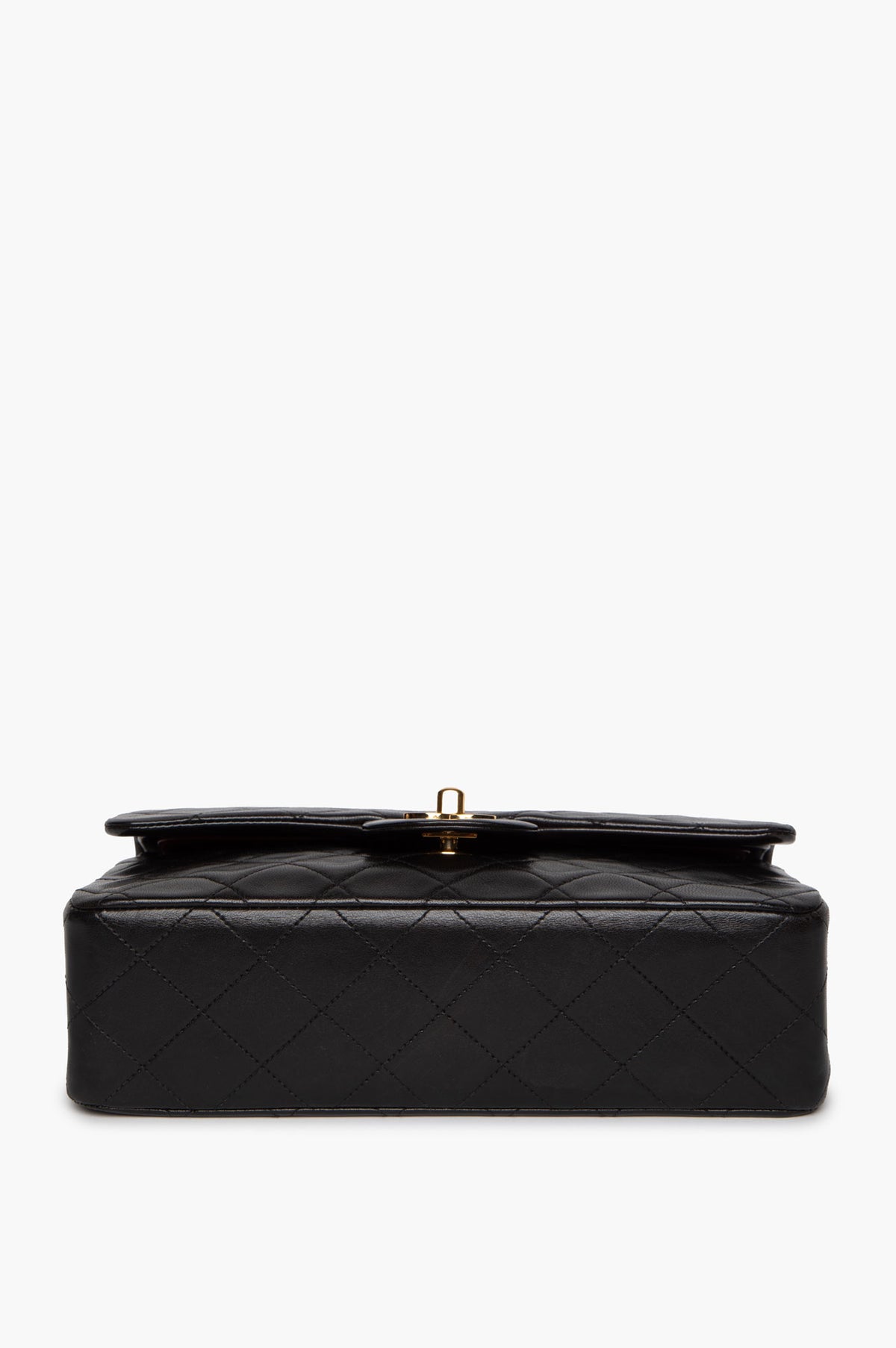 Chanel 90s VTG Black Lambskin 24k Gold Plated Medium Classic Flap
