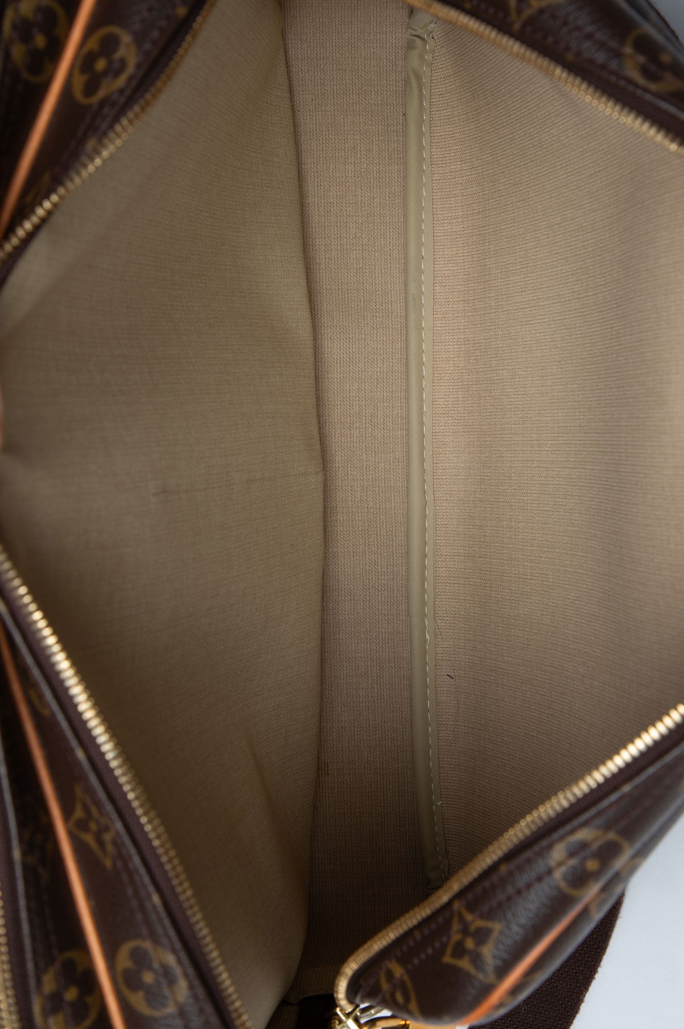 Louis Vuitton Brown Monogram Repoter GM Bag