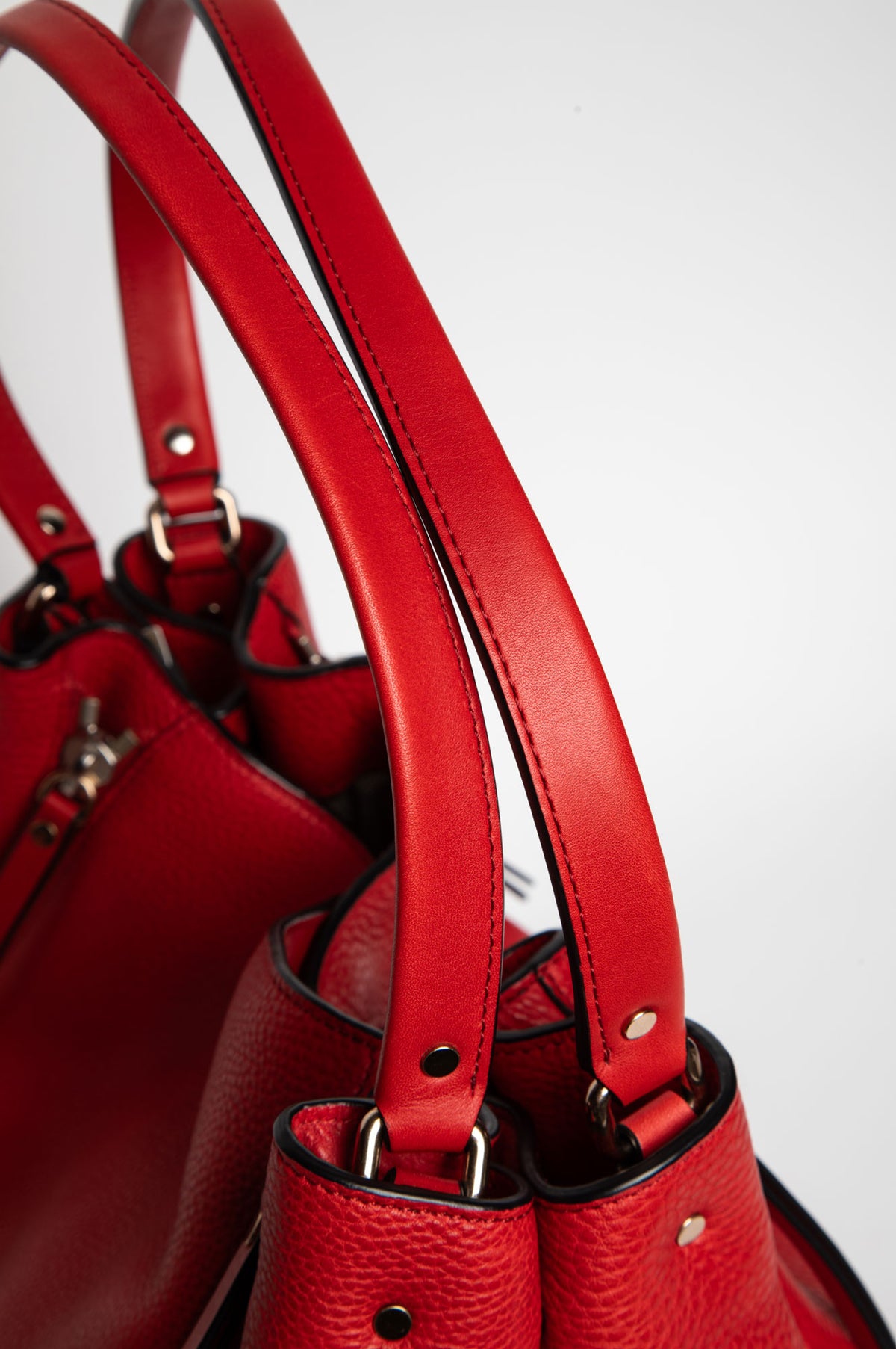 Burberry Red Leather House Check Maidstone MM Bag