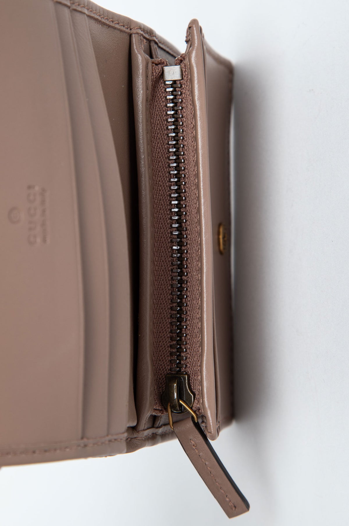 Gucci Beige Matelessé GG Marmont Wallet