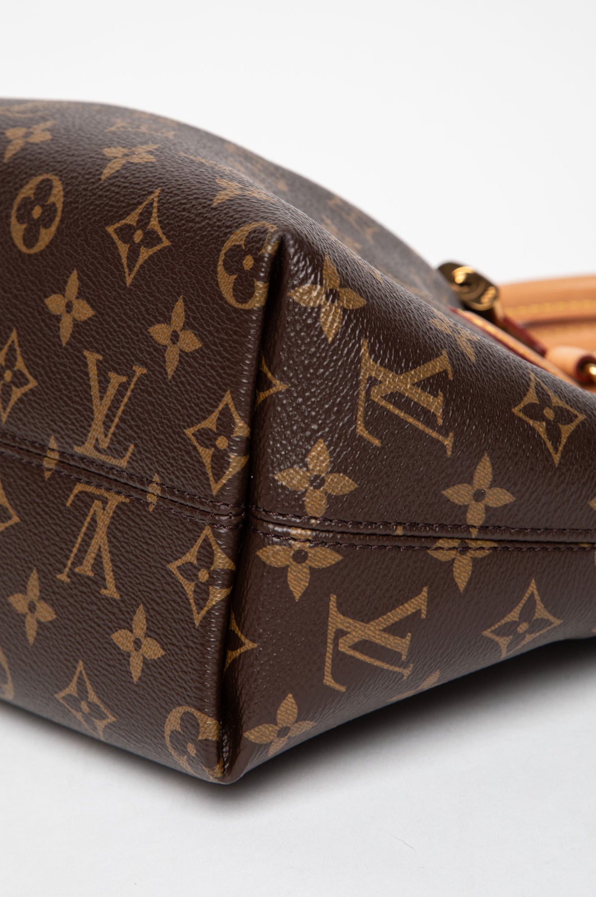 Louis Vuitton 2022 Monogram Boétie PM With Strap